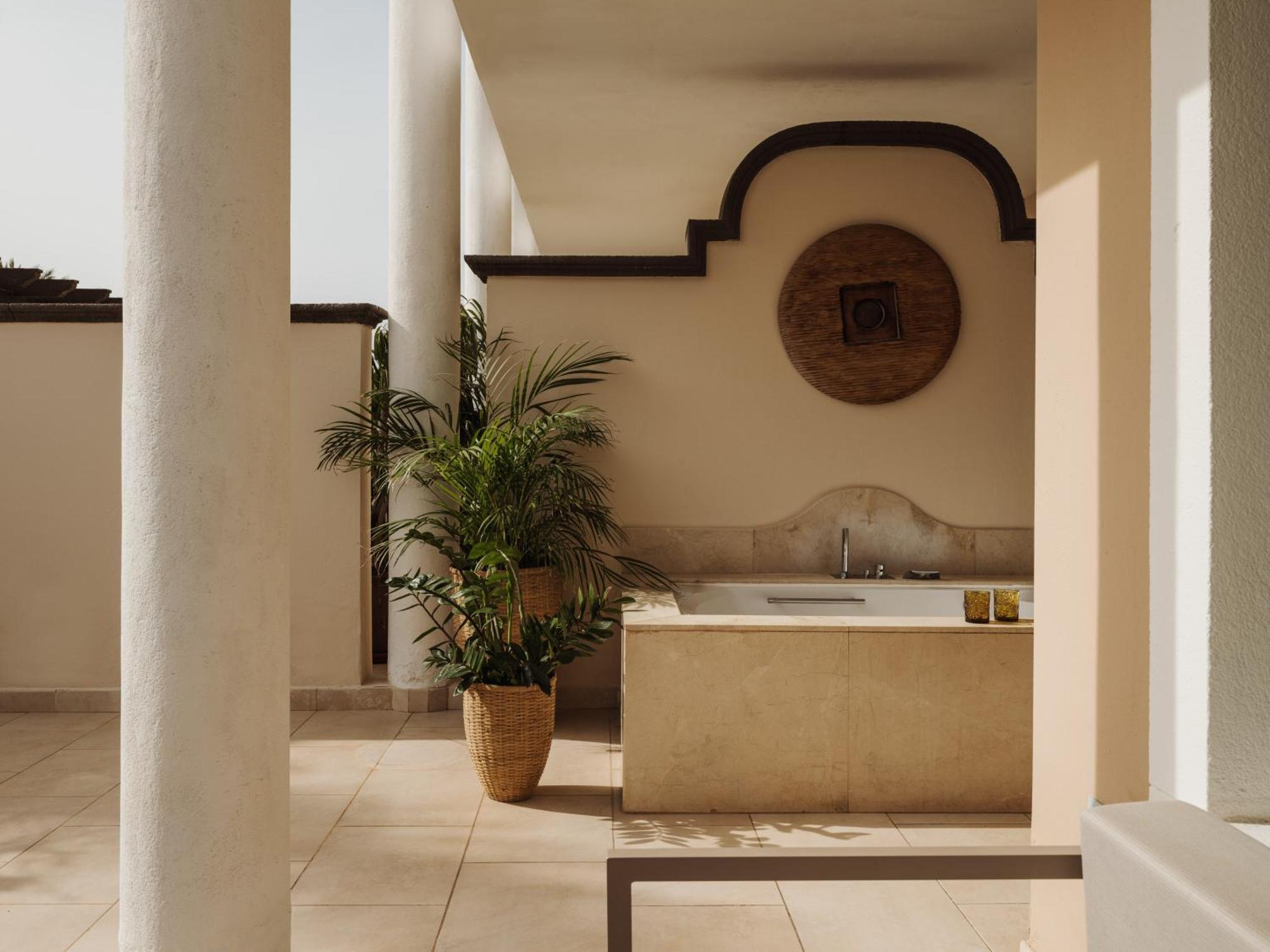 Red Level At Gran Melia Palacio De Isora - Adults Only 5* Alcalá la Real